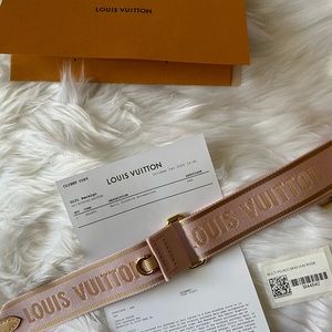 Authentic Louis Vuitton Multi-Pochette Rose Strap